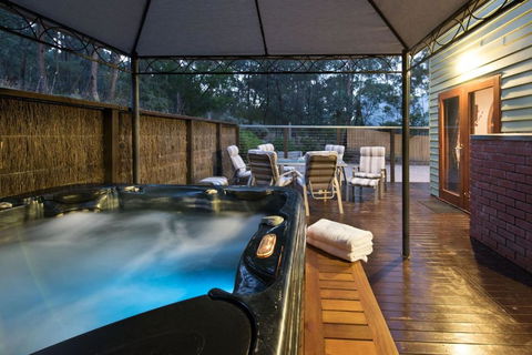 Abbotts Rest - Accommodation Yamba 0