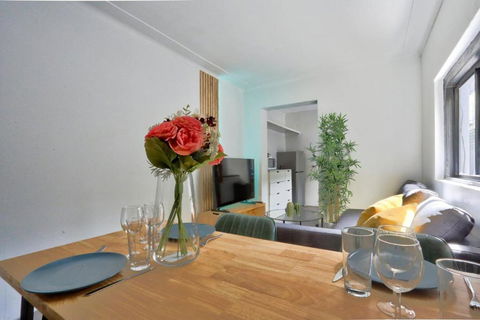 Affordable 2 Bedroom House Surry Hills 2 E-Bikes Included - Accommodation Yamba 3