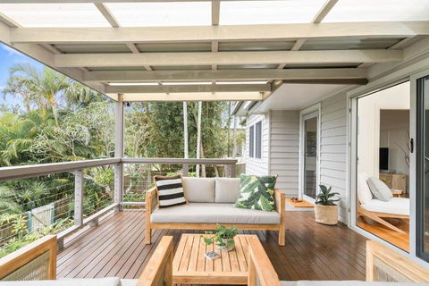 A Perfect Stay - The White Rabbit - Accommodation Yamba 1