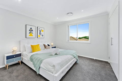 AirCabin - Norwest - Luxury Lovely - 4 Beds House - Accommodation Yamba 3