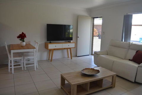 Alice Street 1, Unit 1, Currimundi - Accommodation Yamba 2