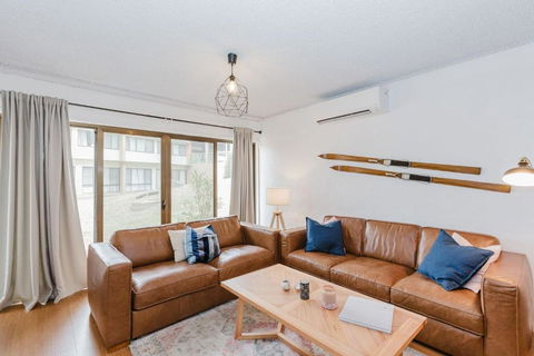 Alpine Mountain View - 24 Of 13-15 Kirwan Close - Accommodation Yamba 2