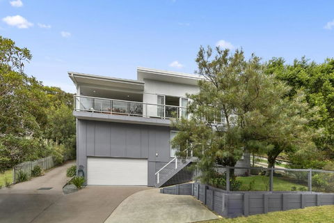 Amalfi - Accommodation Yamba 0