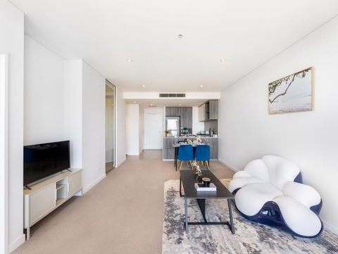 Amazing Cityview Glamourous 2BR Apt W Parkpool - Accommodation Yamba 1