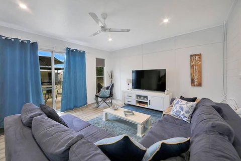 Anchors Away At Innes Park Opp Park & Beach Dogs Welcome Inside - Accommodation Yamba 2