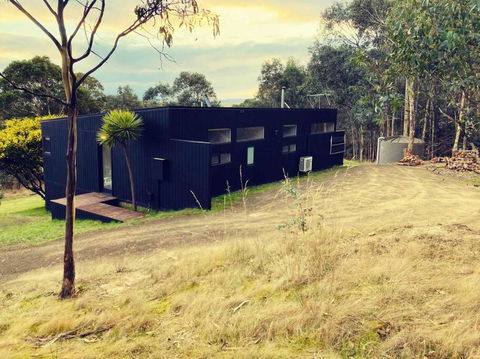 Architecturally Designed Rural Retreat - Accommodation Yamba 3