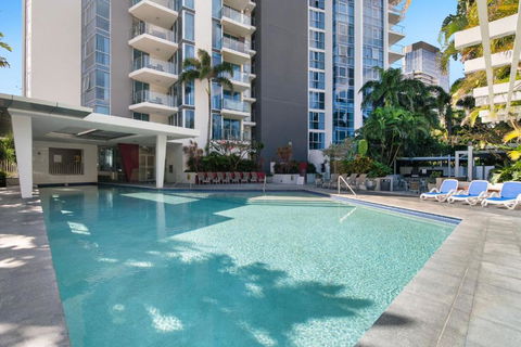 Artique 3 Bedroom Apartment Close To The Beach - CoastHM - Accommodation Yamba 1