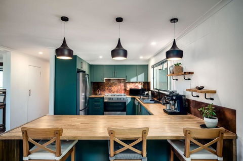 Ayatana - Restful Place - Accommodation Yamba 1