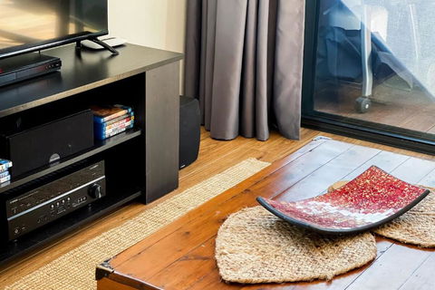 Architecturally Designed Nature Lovers Delight - Accommodation Yamba 3