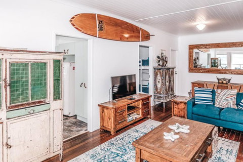 BAY PROPERTIES . Pacific Lodge - Accommodation Yamba 3