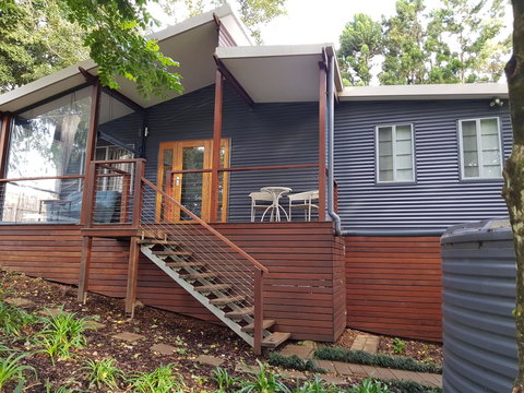 Bee-Haven Cottage - Accommodation Yamba 3
