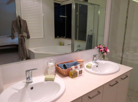 Maleny Springs Farm - Accommodation Yamba 3