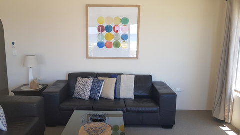 Mykonos Apartments - Accommodation Yamba 9