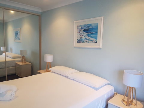 Mykonos Apartments - Accommodation Yamba 21