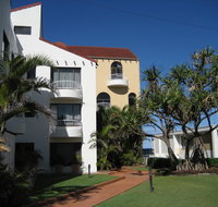 Mykonos Apartments - Accommodation Yamba
