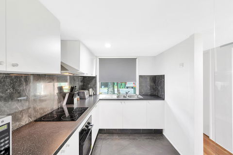 Fountain View Estate - We Accommodate - Accommodation Yamba 7