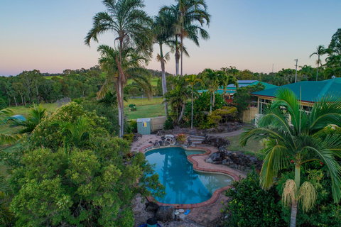 Hay Point Country BnB - Accommodation Yamba 2