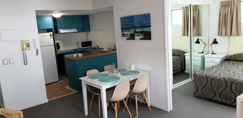 Surfers Beach Resort 2 - Accommodation Yamba 13