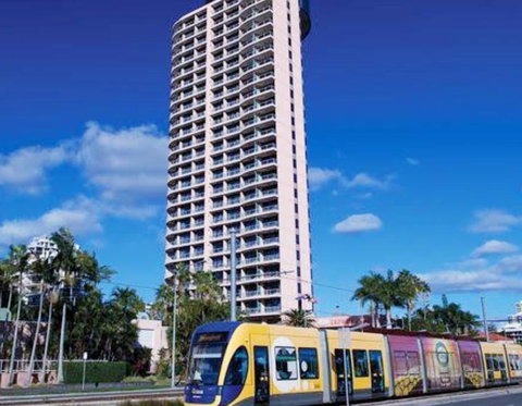 Deluxe King Room In Gold Tower - Accommodation Yamba 11