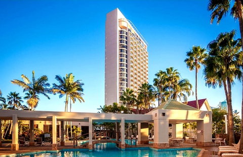 Deluxe King Room In Gold Tower - Accommodation Yamba 12