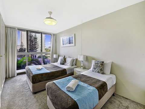 Surf 150 - Accommodation Yamba 42
