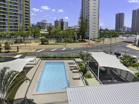 Surf 150 - Accommodation Yamba 12