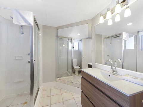 Surf 150 - Accommodation Yamba 35