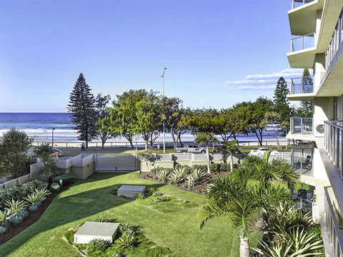 Surf 150 - Accommodation Yamba 43