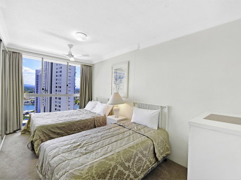 Surf 150 - Accommodation Yamba 17