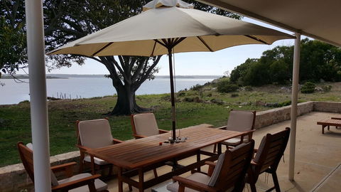 Ratcliff Cottage - Accommodation Yamba 3