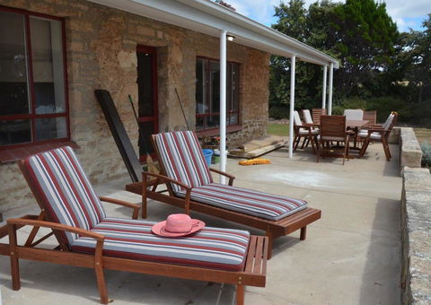 Ratcliff Cottage - Accommodation Yamba 12