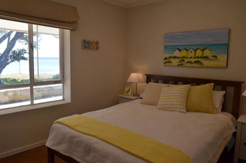 Ratcliff Cottage - Accommodation Yamba 15