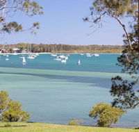 'Corlette Waterfront' 2/44 Danalene Parade - Waterfront Luxury WIFI Aircon Boat Parking - Accommodation Yamba