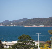 'GrandView' 10 Grandview Close - huge house with water views aircon WIFI Netflix Foxtel  Billiard Table - Accommodation Yamba