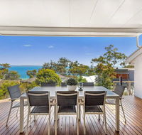 'Nunkeri' 5 Kerrie Close - Stunning House with Fabulous Views Linen WIFI  Air Conditioning - Accommodation Yamba