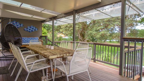'RIVERSIDE RETREAT' 544 Ocean Drive, North Haven - Accommodation Yamba 0
