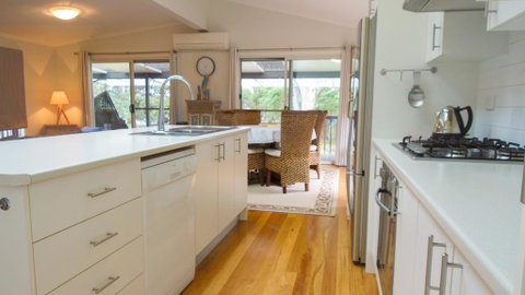 'RIVERSIDE RETREAT' 544 Ocean Drive, North Haven - Accommodation Yamba 2