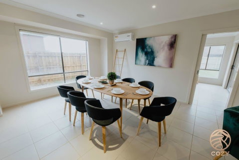 113, Balanchin Street Family Resort In Point Cook - Accommodation Yamba 2