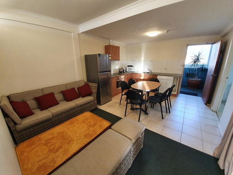 16 Lakeview Plaza - Accommodation Yamba 0