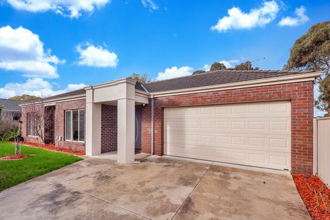 165 On Bogong - Accommodation Yamba 0