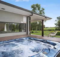 1OAK - Accommodation Yamba