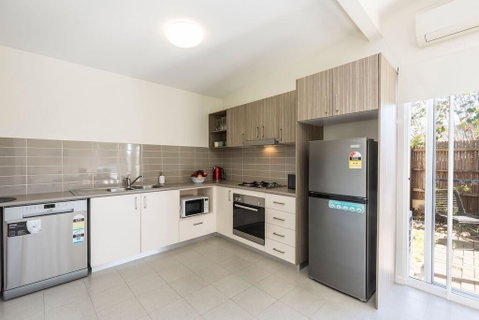 2 Bedroom W/Parking Near Central Cessnock - Accommodation Yamba 1