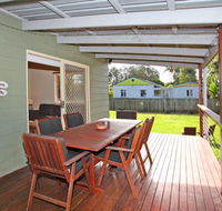 24 Sundew Street Mudjimba - 500 Bond - Pet Friendly Linen Supplied WIFI Air Cond. - Accommodation Yamba