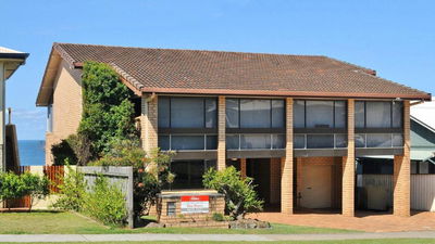 Blue Waters, 1 - 58 Clarence Street