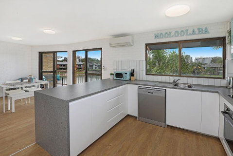 CANAL7-ON THE MOOLOOLABA CANAL! - Accommodation Yamba 1
