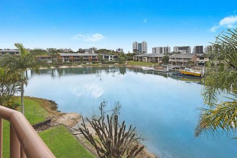 CANAL7-ON THE MOOLOOLABA CANAL! - Accommodation Yamba 0