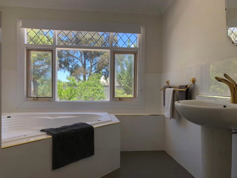 Clare To Spalding Character Escape - Accommodation Yamba 1