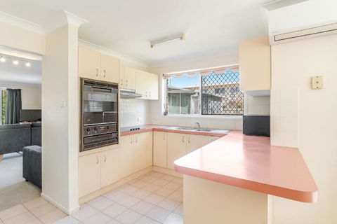Clippers 1 - Pet Friendly - Accommodation Yamba 4