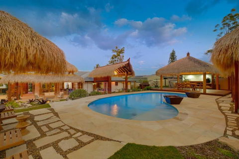 D-Bali Retreat - Accommodation Yamba 0