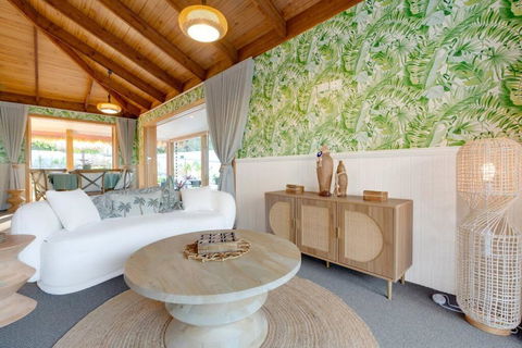 D-Bali Retreat - Accommodation Yamba 1